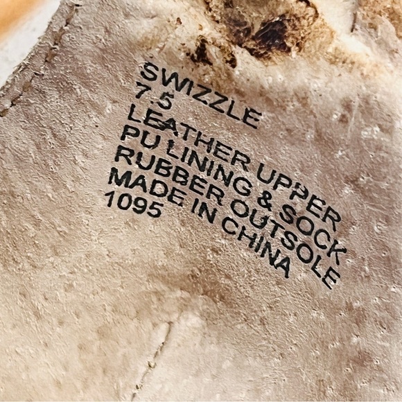 Steve Madden Swizzle Flat Sandals Natural Suede Leather Lace Up Gladiator Sz 7.5 - Picture 8 of 15